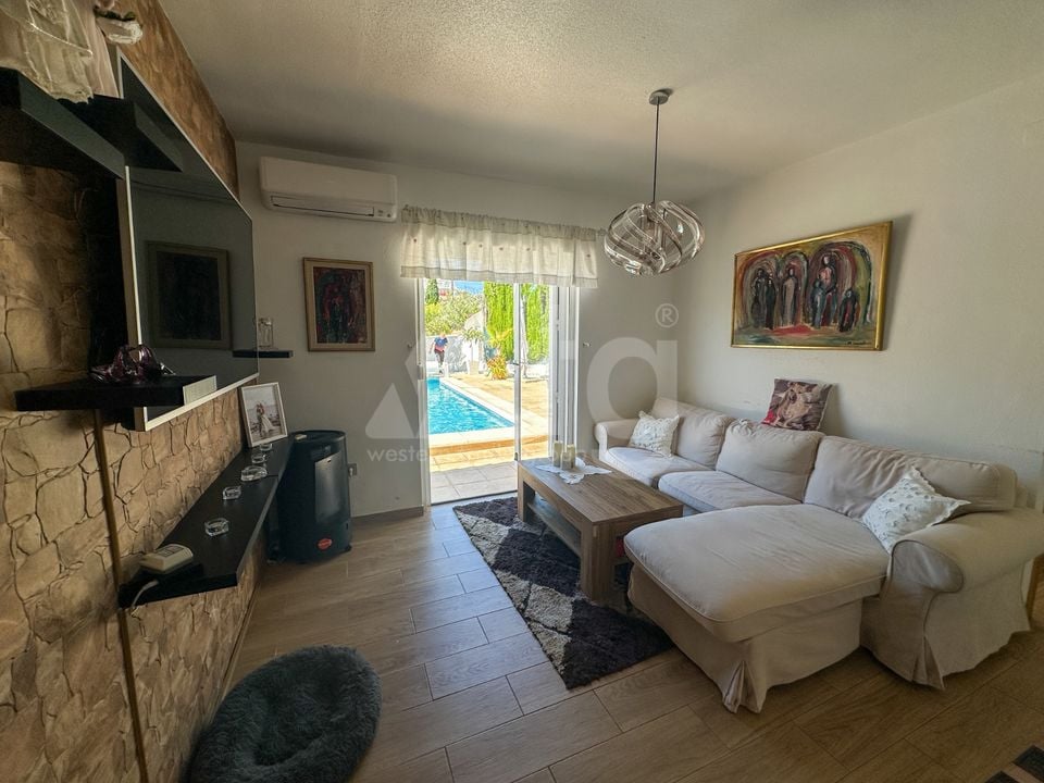 2 bedroom Townhouse in Torrevieja - RCJ147389 - Photo - 6