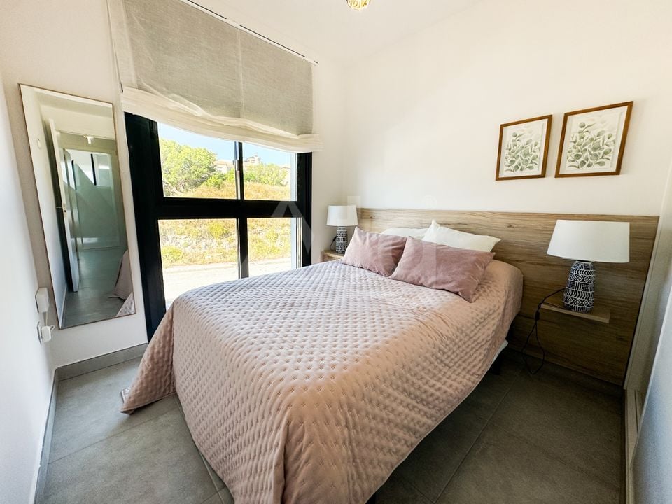 2 bedroom Bungalow in Orihuela Costa - RCJ147390 - Photo - 12
