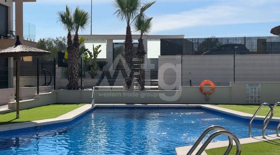 2 bedroom Bungalow in Orihuela Costa - RCJ147390 - Photo - 32