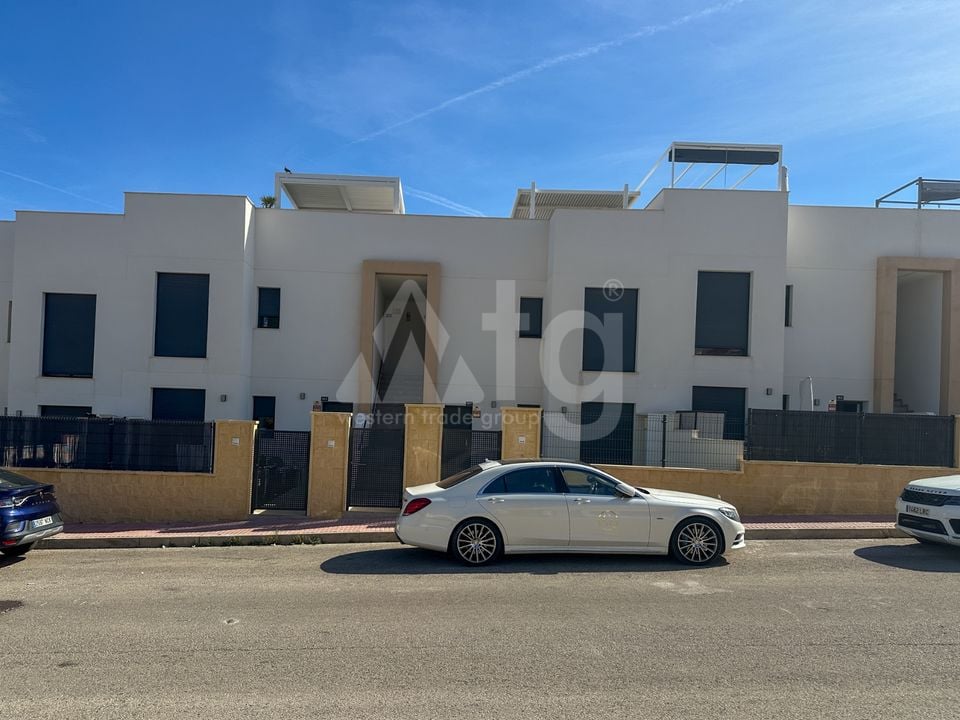 2 bedroom Bungalow in Orihuela Costa - RCJ147390 - Photo - 34