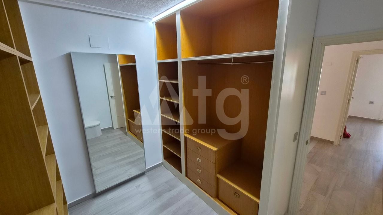 3 bedroom Apartment in Torrevieja - RCJ147393 - Photo - 17