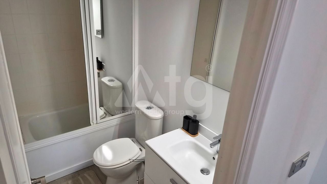 3 bedroom Apartment in Torrevieja - RCJ147393 - Photo - 18