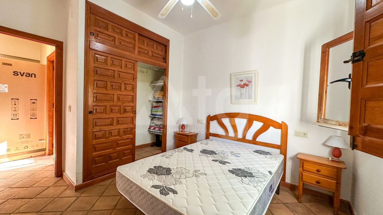 4 bedroom Villa in Cabo Roig - RCJ147394 - Photo - 12