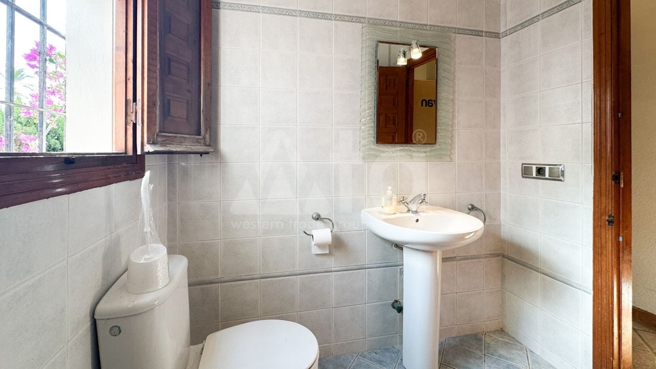 4 bedroom Villa in Cabo Roig - RCJ147394 - Photo - 24