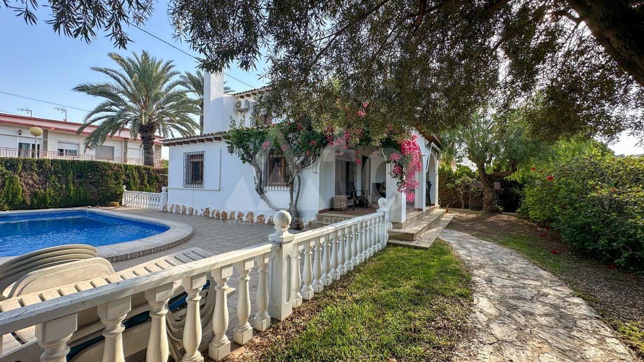 4 bedroom Villa in Cabo Roig - RCJ147394 - Photo - 30