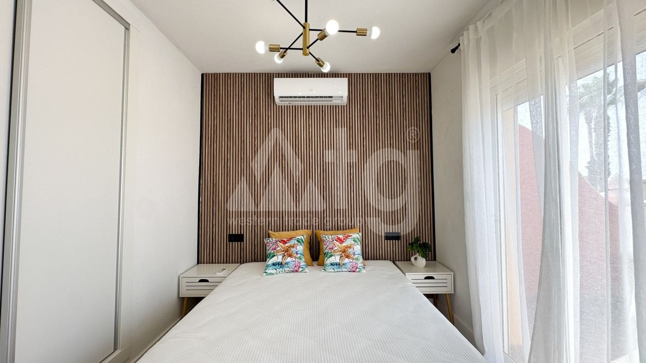 2 bedroom Townhouse in Orihuela Costa - RCJ147399 - Photo - 13