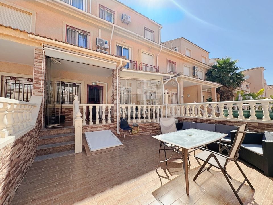 Townhouse de 3 chambres à Orihuela Costa - CI147552 - Photo - 2