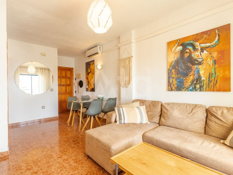 2 bedroom Apartment in Torrevieja - LEA147594 - Photo - 2
