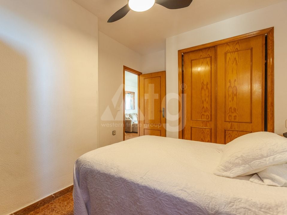 2 bedroom Apartment in Torrevieja - LEA147594 - Photo - 7