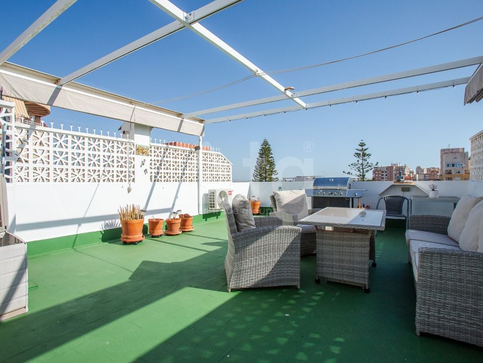 2 bedroom Apartment in Torrevieja - LEA147594 - Photo - 14