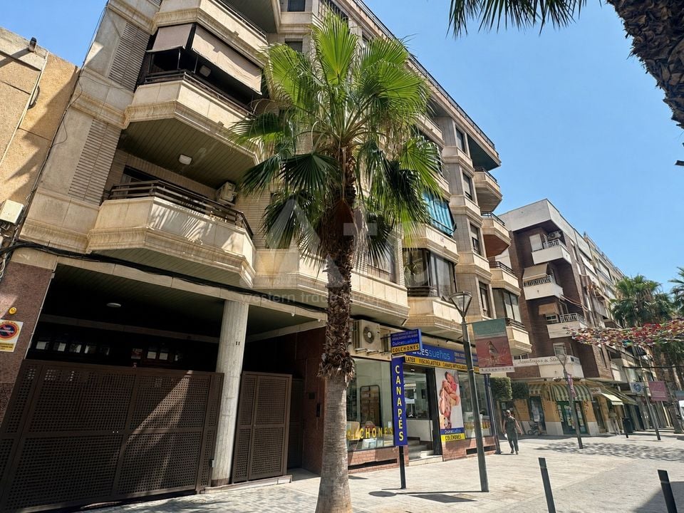 Appartement de 4 chambres à Torrevieja - CI147736 - Photo - 1
