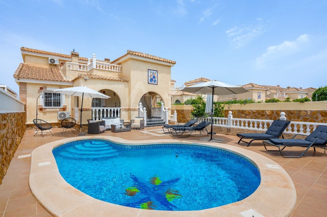 3 bedroom Villa in Gran Alacant - PLM147771 - Photo - 1