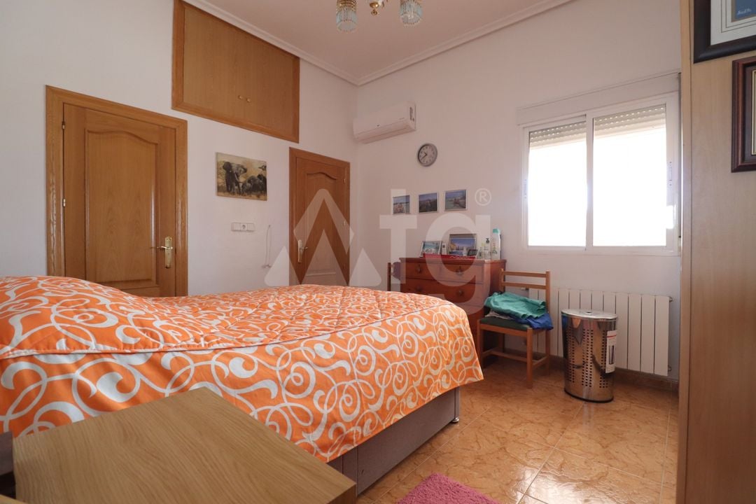 3 bedroom Villa in Albatera - VRE147819 - Photo - 11