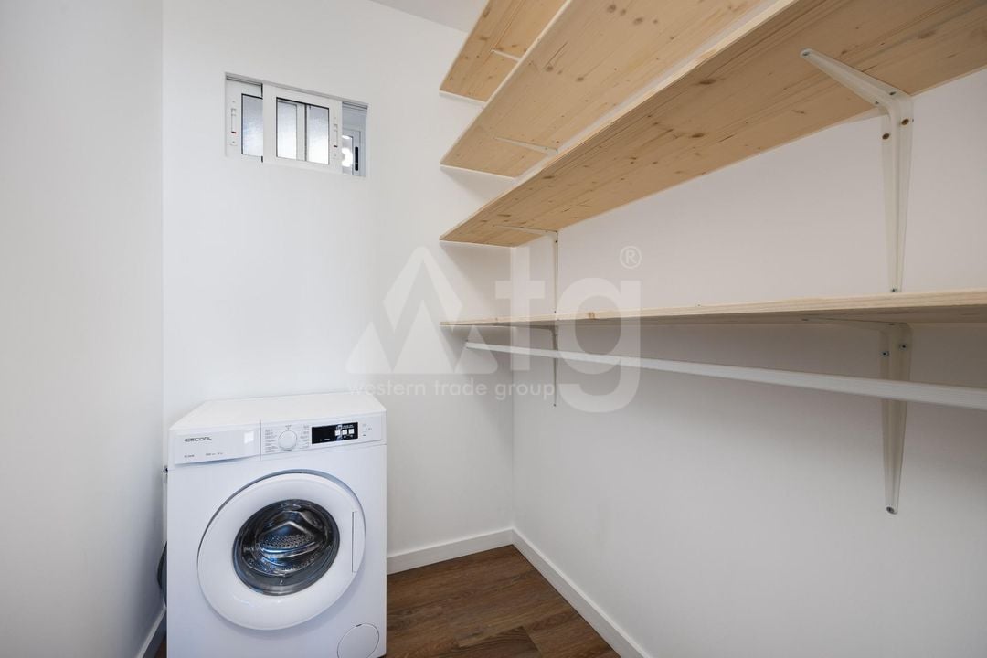 2 bedroom Apartment in Torrevieja - SV148101 - Photo - 14