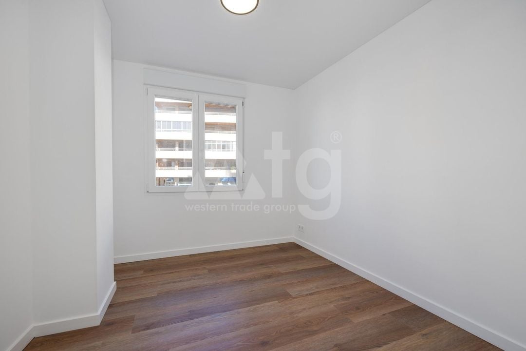 2 bedroom Apartment in Torrevieja - SV148101 - Photo - 18