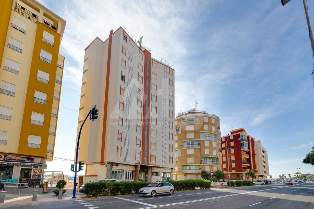2 bedroom Apartment in Torrevieja - SV148101 - Photo - 1