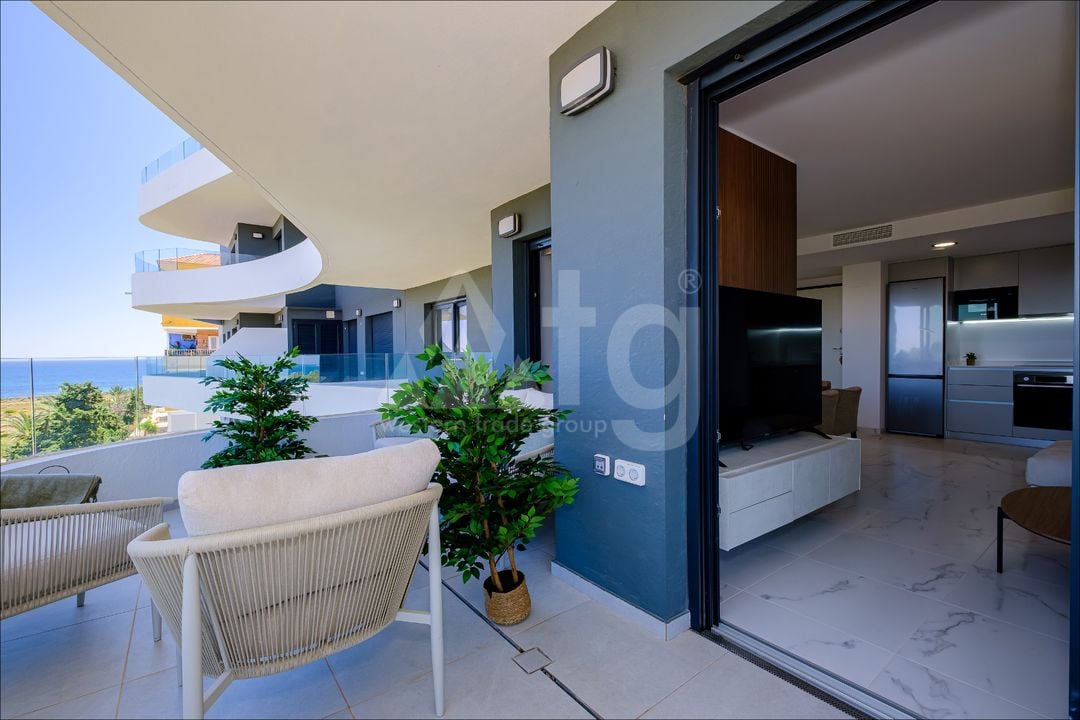 3 bedroom Apartment in Punta Prima - LR148133 - Photo - 19