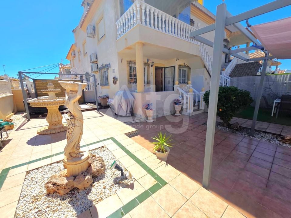 2 bedroom Apartment in Orihuela Costa - VH148153 - Photo - 2