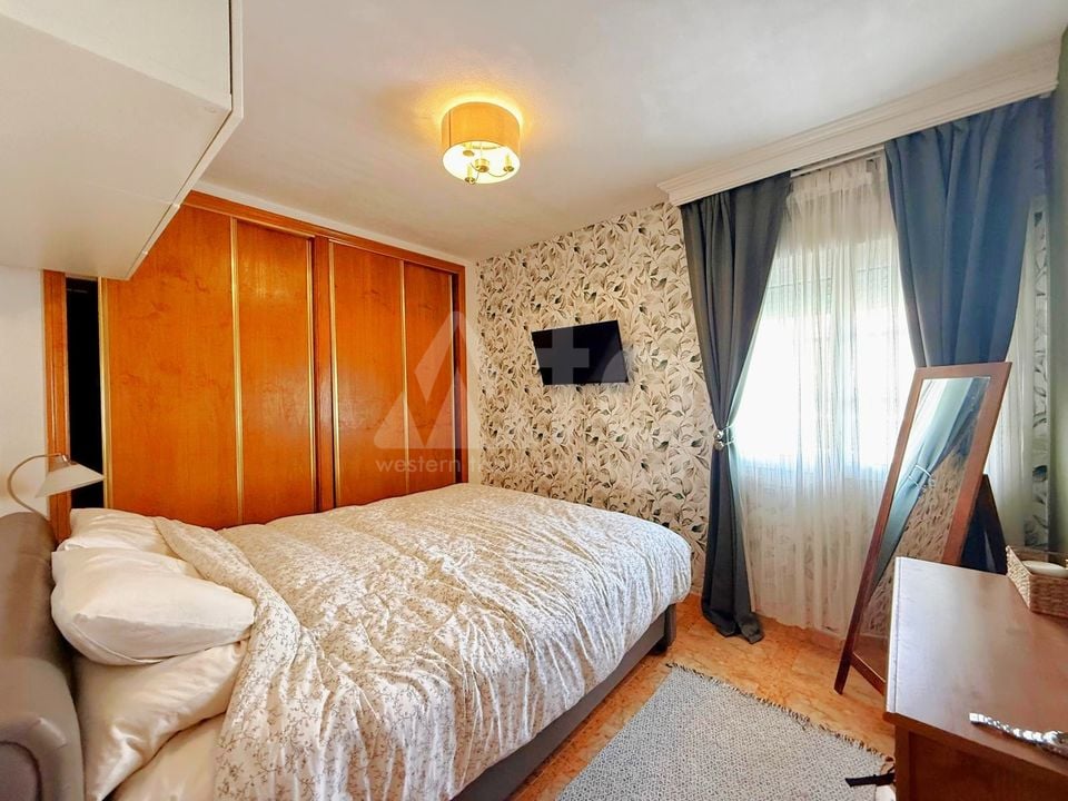 2 bedroom Apartment in Orihuela Costa - VH148153 - Photo - 7