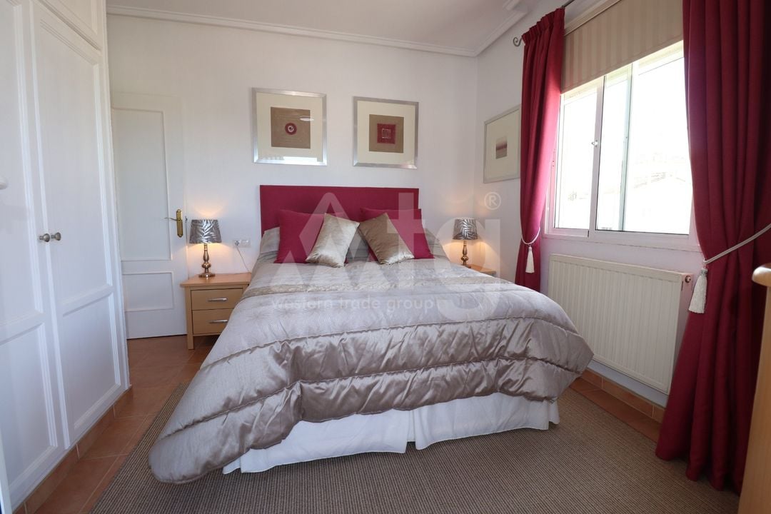 4 bedroom Villa in Algorfa - VRE148196 - Photo - 12