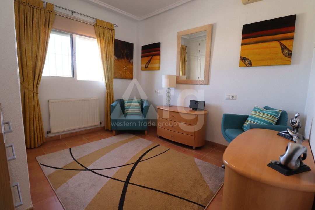 4 bedroom Villa in Algorfa - VRE148196 - Photo - 16