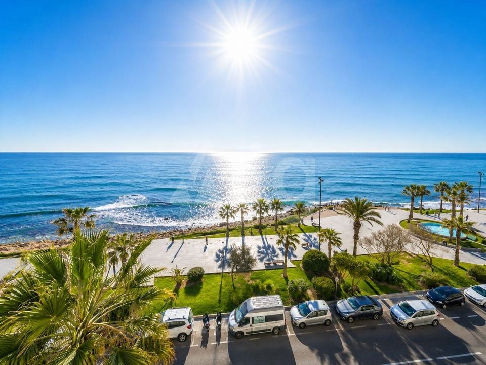 3 bedroom Apartment in Torrevieja - CT148205 - Photo - 8