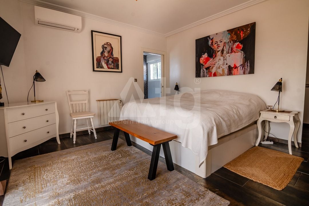 5 bedroom Villa in Algorfa - NHT148303 - Photo - 9