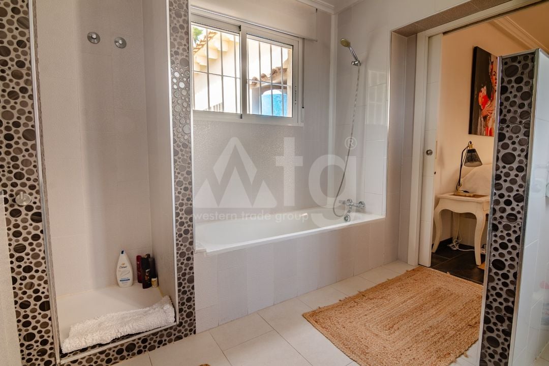 5 bedroom Villa in Algorfa - NHT148303 - Photo - 22
