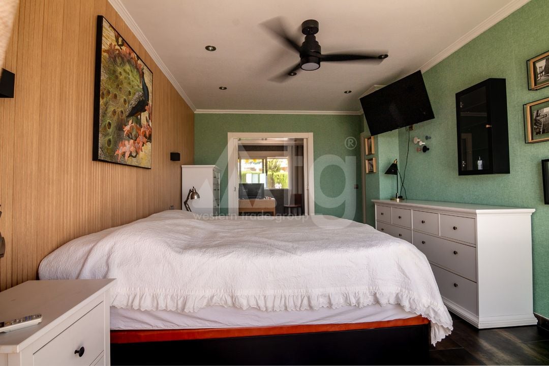 5 bedroom Villa in Algorfa - NHT148303 - Photo - 14