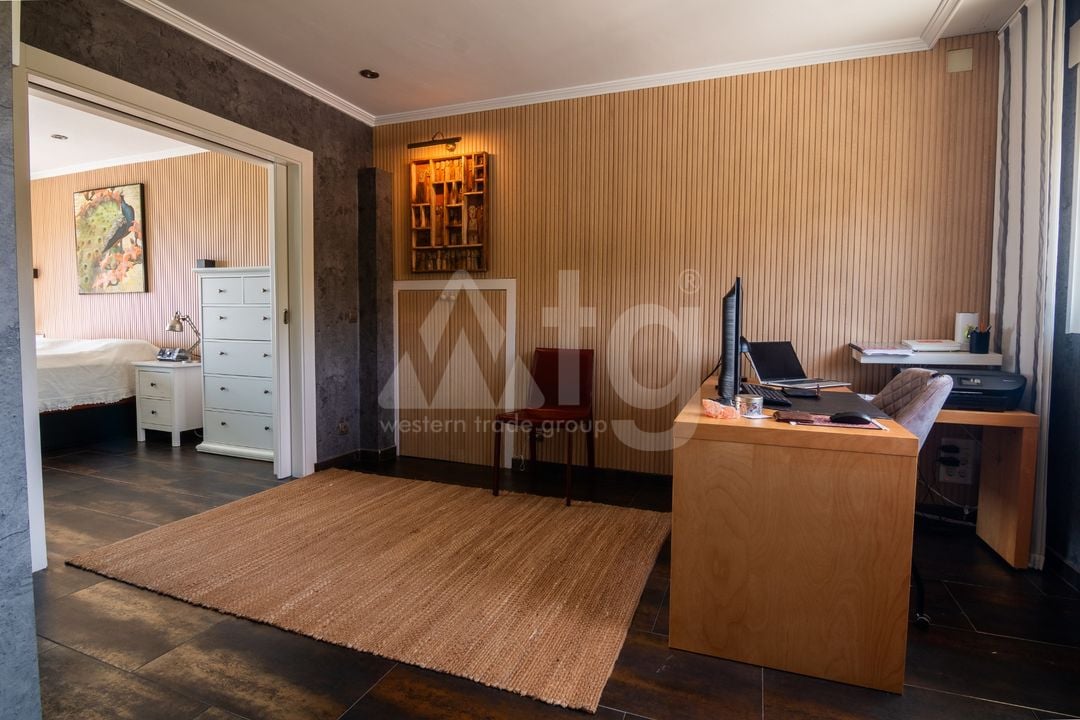 5 bedroom Villa in Algorfa - NHT148303 - Photo - 20