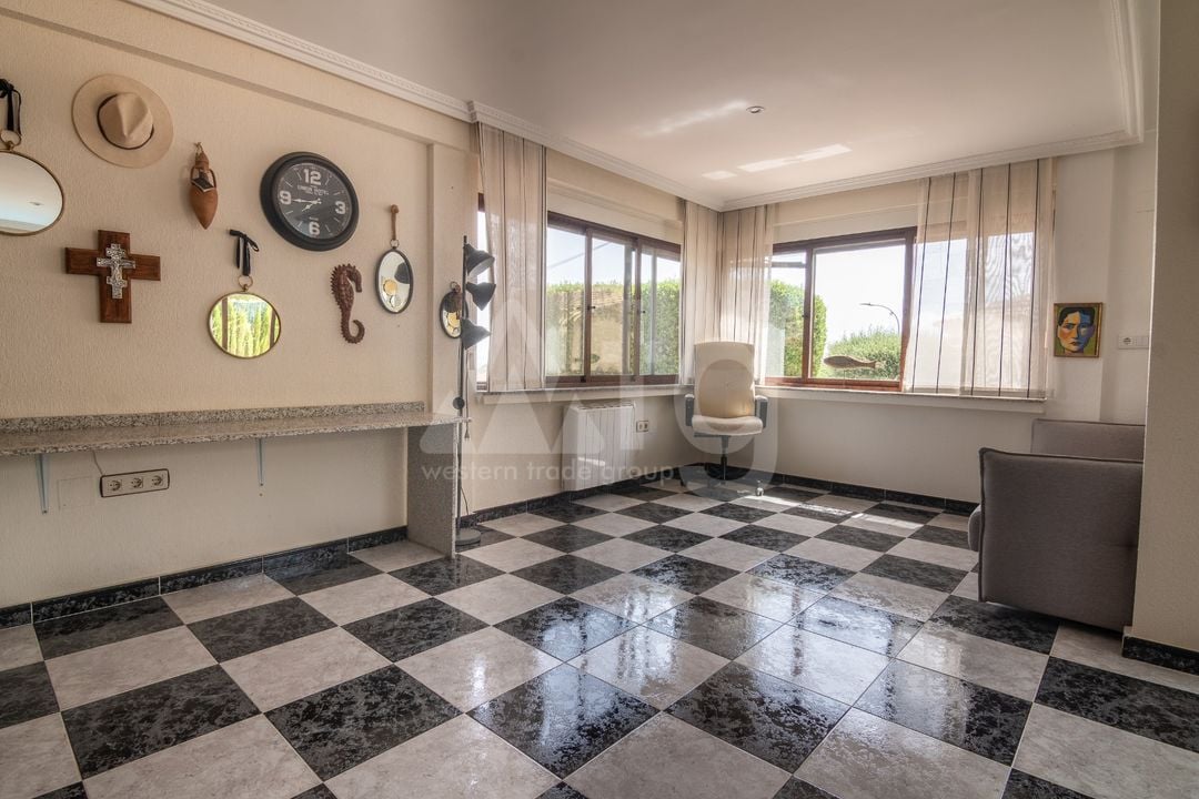 5 bedroom Villa in Algorfa - NHT148303 - Photo - 19