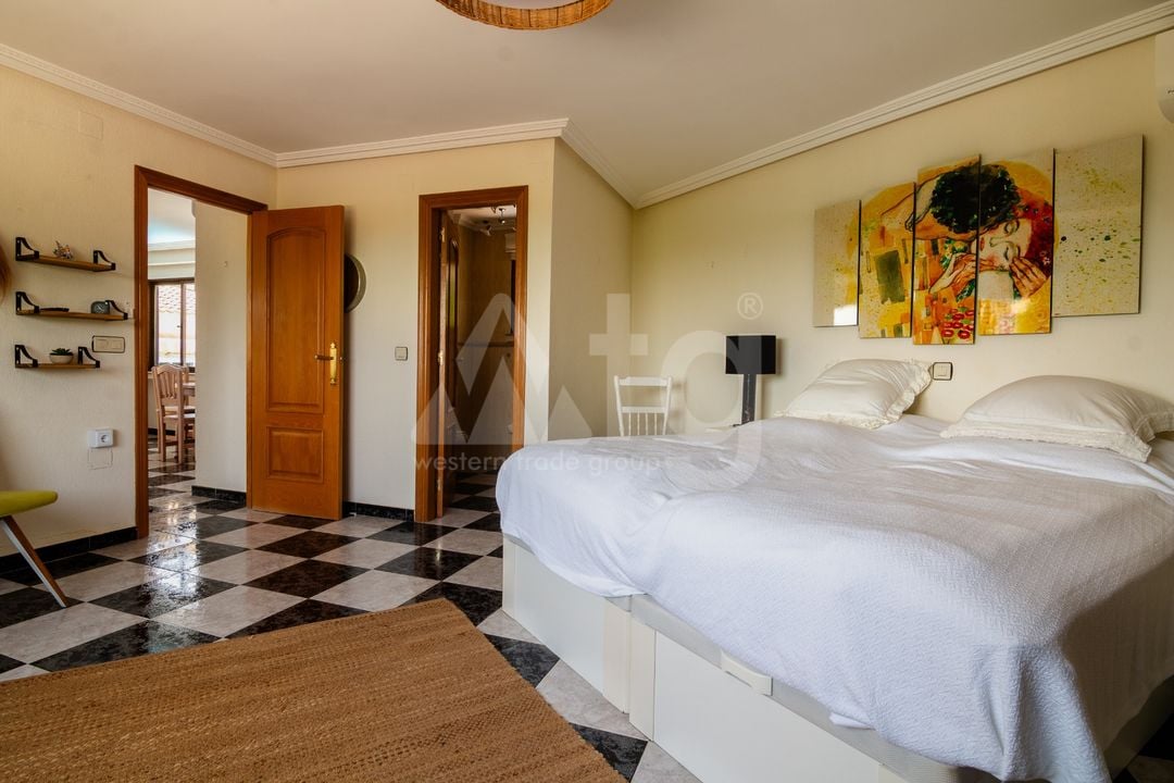 5 bedroom Villa in Algorfa - NHT148303 - Photo - 10