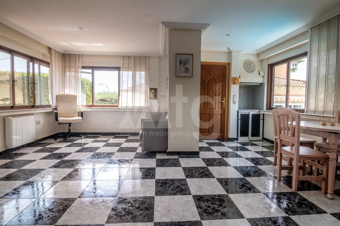 5 bedroom Villa in Algorfa - NHT148303 - Photo - 17