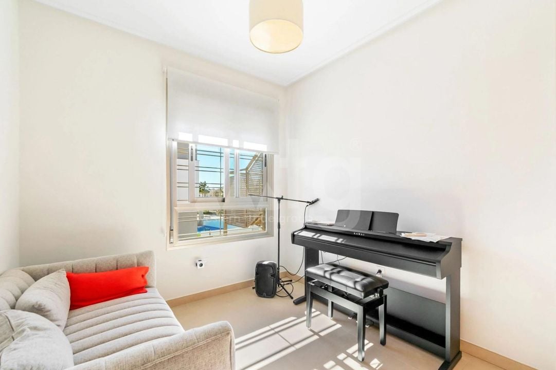 2 bedroom Penthouse in Pilar de la Horadada - CRR148355 - Photo - 13