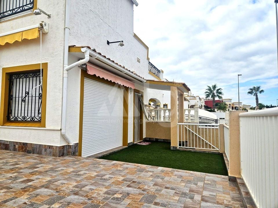 6 bedroom Townhouse in Orihuela Costa - CT148364 - Photo - 2