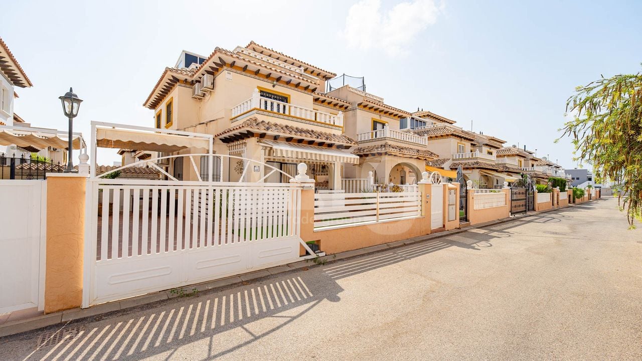 Villa de 3 chambres à Lomas de Cabo Roig - VRC148486 - Photo - 40