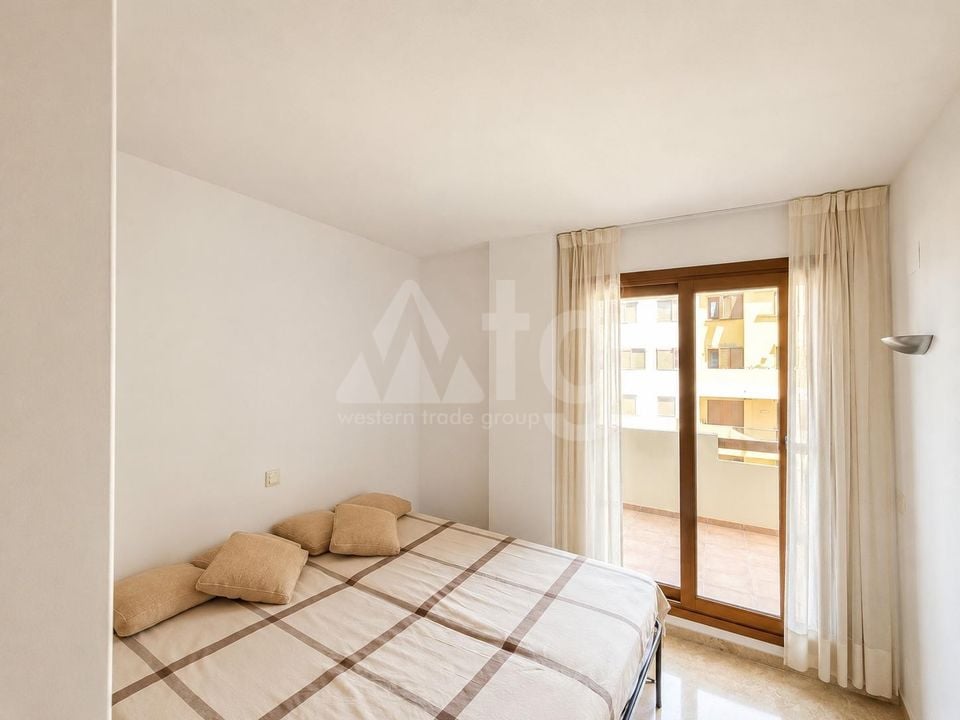2 bedroom Apartment in Punta Prima - LR148641 - Photo - 6