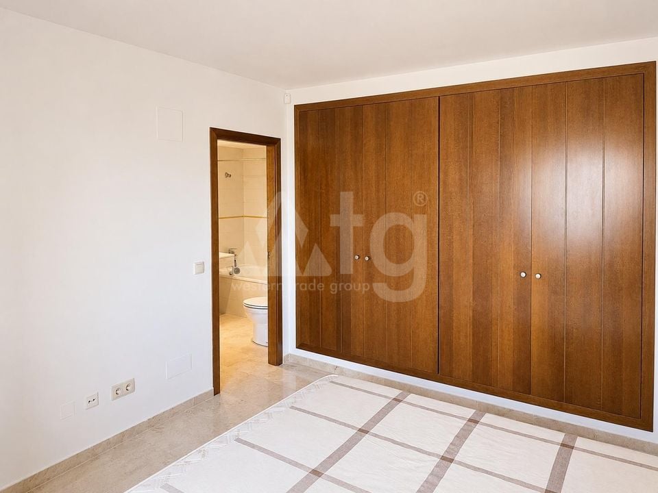 2 bedroom Apartment in Punta Prima - LR148641 - Photo - 8