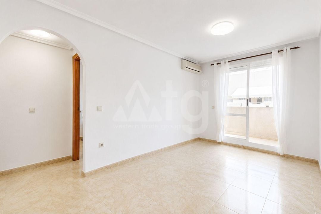 Ático de 2 habitaciones en Torrevieja - JLM155134 - Foto - 2