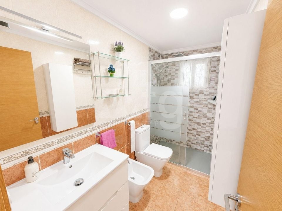 2 bedroom Apartment in Torrevieja - GVS148868 - Photo - 10