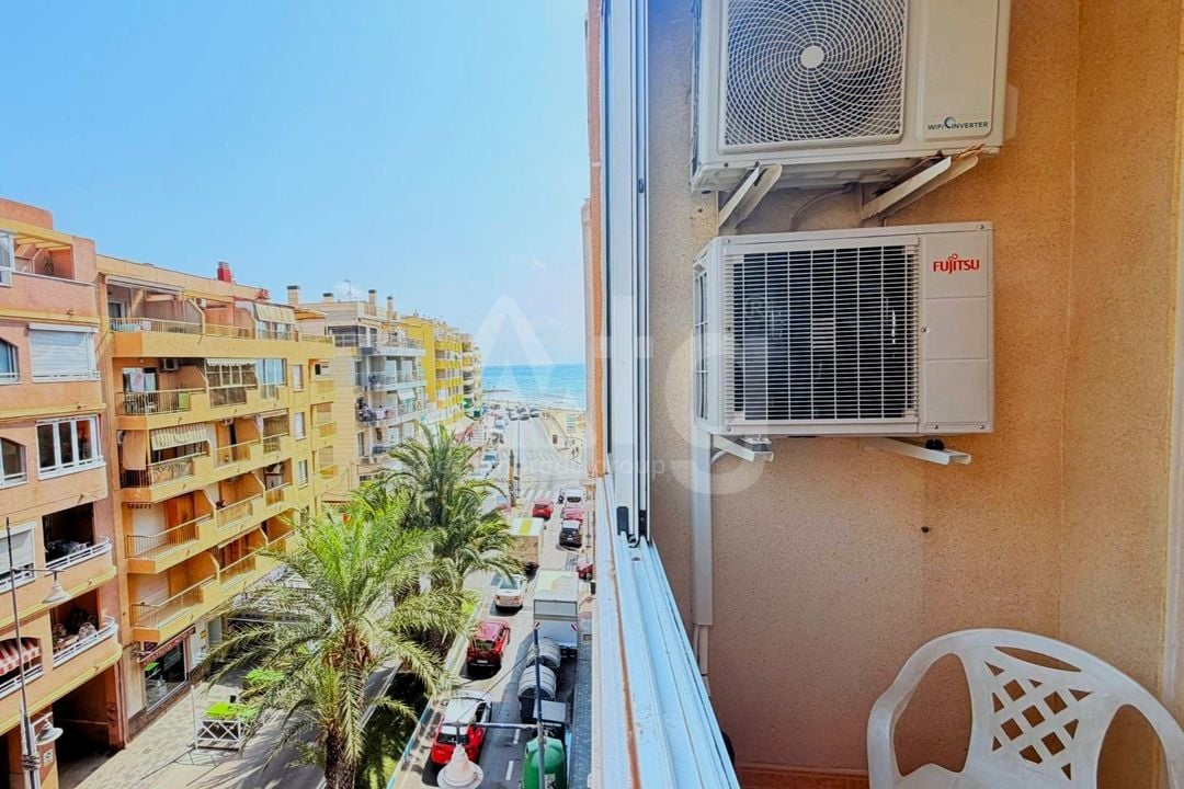 2 bedroom Apartment in Torrevieja - SV149034 - Photo - 13