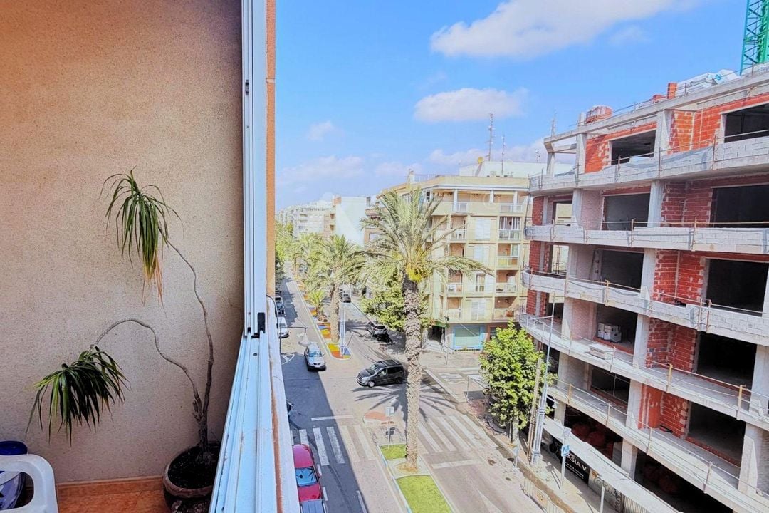 2 bedroom Apartment in Torrevieja - SV149034 - Photo - 14