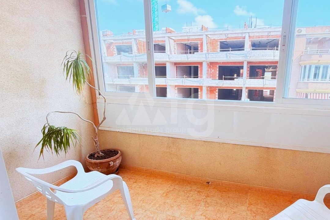 2 bedroom Apartment in Torrevieja - SV149034 - Photo - 12