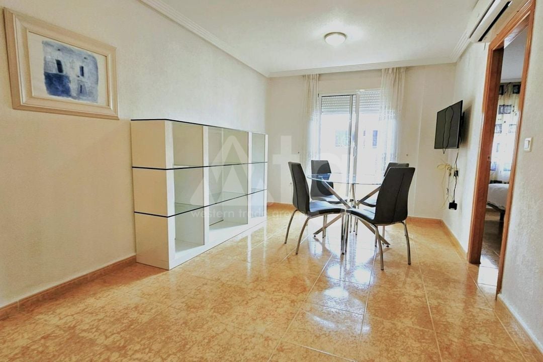 2 bedroom Apartment in Torrevieja - SV149034 - Photo - 3