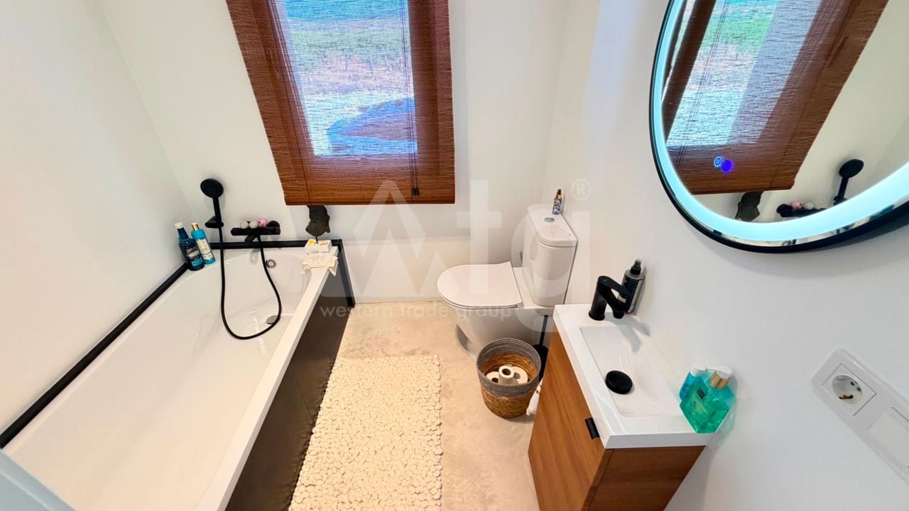 Vilă cu 5 dormitoare în Pinoso - BCH149246 - Imagini - 29