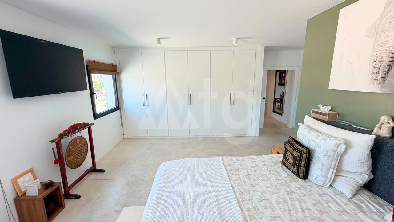 Vilă cu 5 dormitoare în Pinoso - BCH149246 - Imagini - 20