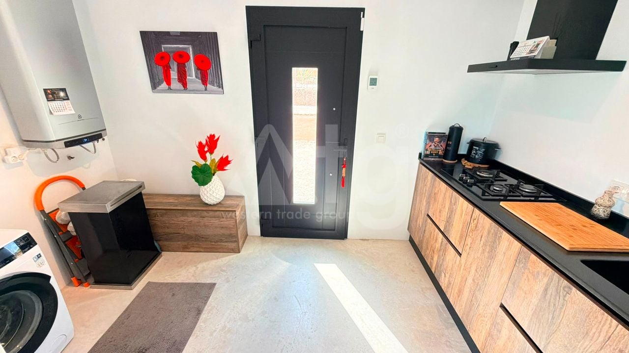 Vilă cu 5 dormitoare în Pinoso - BCH149246 - Imagini - 16