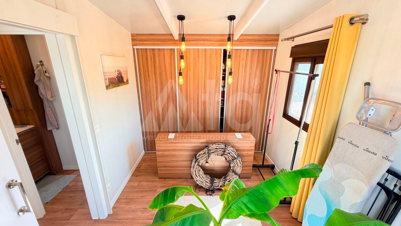 Vilă cu 5 dormitoare în Pinoso - BCH149246 - Imagini - 26