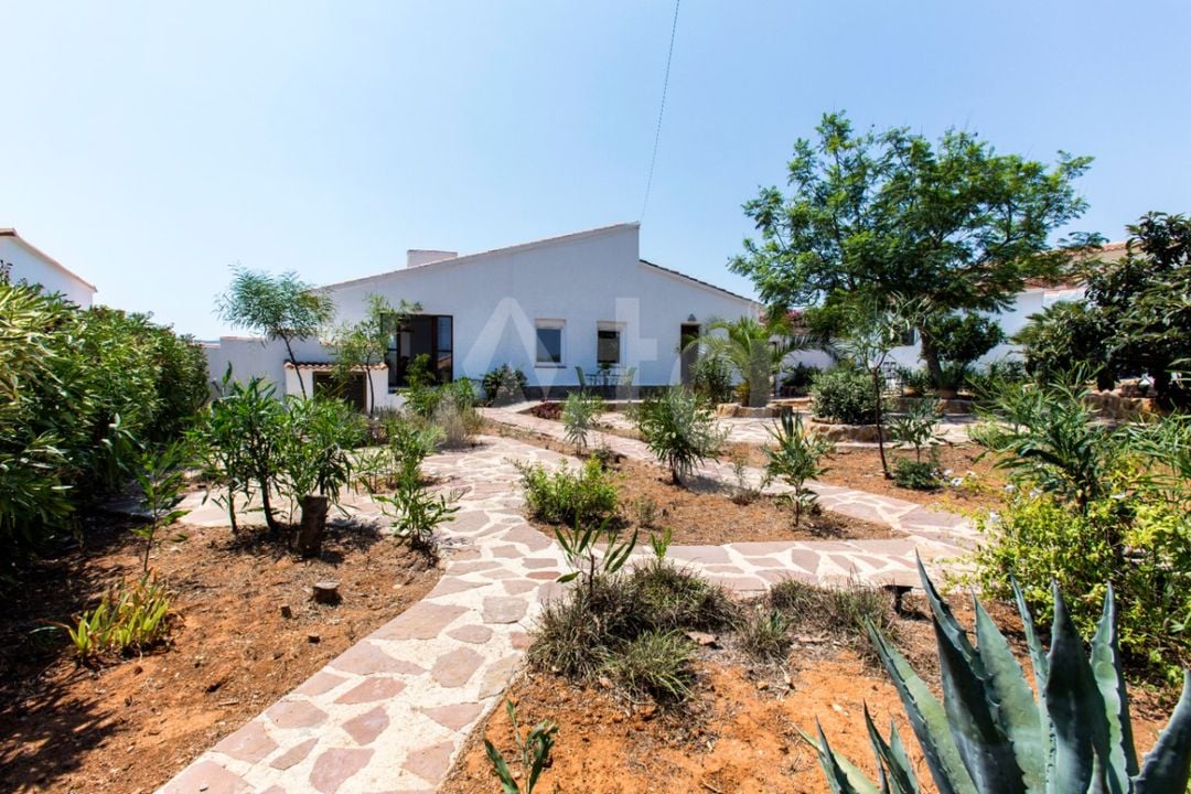 5 bedroom Villa in Pedreguer - BVS149255 - Photo - 1