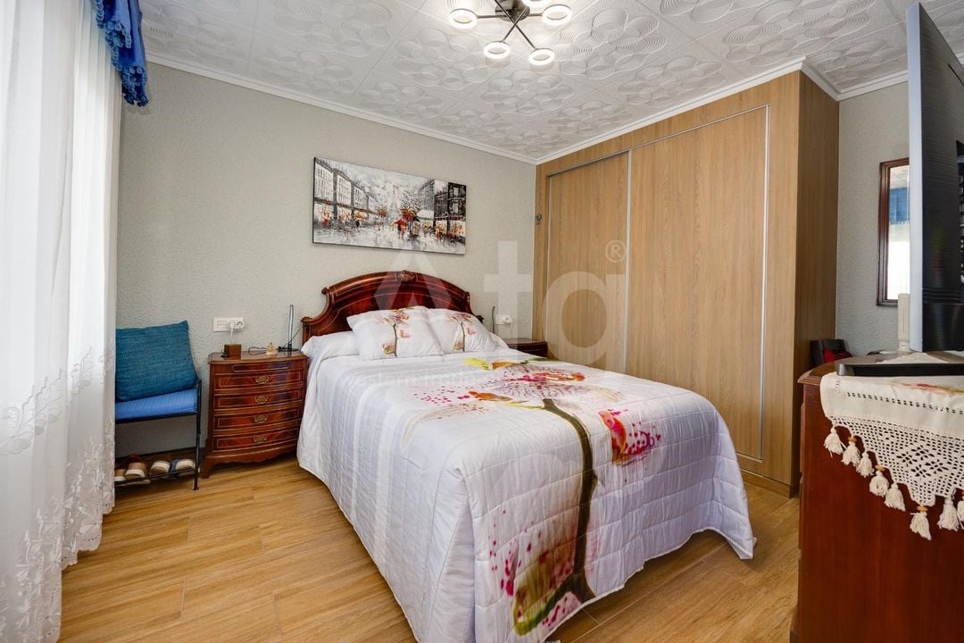 3 bedroom Apartment in Torrevieja - CYM149528 - Photo - 12